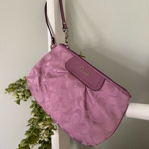 Coach Signature C Lilac Wristlet